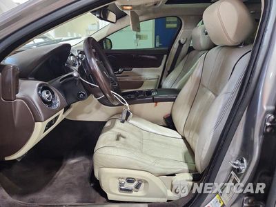 Zdjęcie 7 z 12 samochodu: 2011 JAGUAR XJL VIN:SAJWA2GB4BLV06749 - miniatura