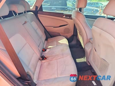Zdjęcie 11 z 13 samochodu: 2017 HYUNDAI TUCSON SE VIN:KM8J3CA47HU416836 - miniatura