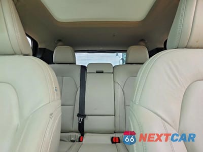 Zdjęcie 10 z 13 samochodu: 2019 VOLVO XC40 T5 MOMENTUM VIN:YV4162UK3K2154104 - miniatura