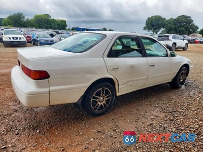 Trzecie zdjęcie samochodu z tyłu: 2001 TOYOTA CAMRY LE VIN:4T1BF22KX1U959932 - miniatura