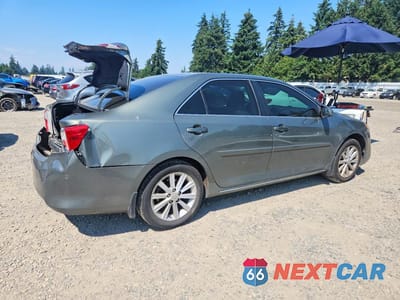 Trzecie zdjęcie samochodu z tyłu: 2012 TOYOTA CAMRY XLE VIN:4T4BF1FK0CR247376 - miniatura