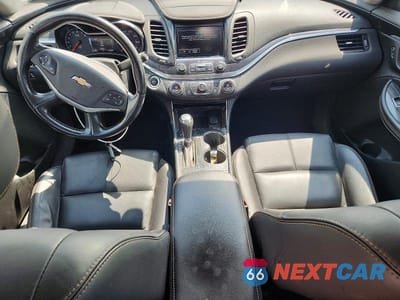 Zdjęcie 8 z 12 samochodu: 2018 CHEVROLET IMPALA LT VIN:2G1105S32J9107091 - miniatura