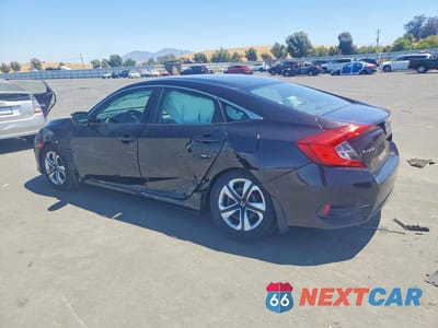 Drugie zdjęcie samochodu z przodu: 2017 HONDA CIVIC LX VIN:19XFC2F5XHE200080 - miniatura