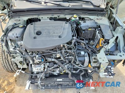Zdjęcie 12 z 14 samochodu: 2025 VOLVO XC40 PLUS VIN:YV4L12UC6S2605977 - miniatura