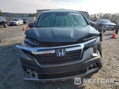 Piąte zdjęcie samochodu w środku: 2017 HONDA RIDGELINE RTL VIN:5FPYK3F75HB012507 - miniatura