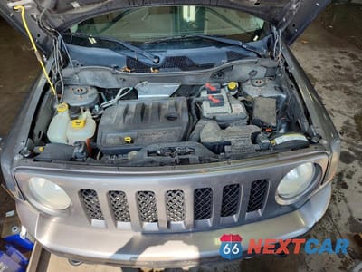 Zdjęcie 11 z 12 samochodu: 2011 JEEP PATRIOT SPORT VIN:1J4NF1GB1BD256168 - miniatura