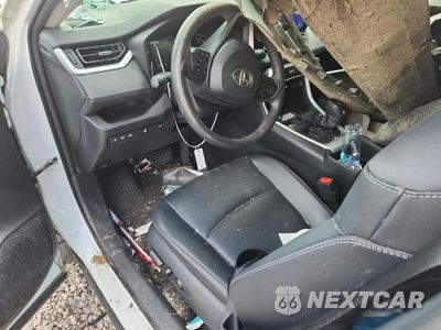 Zdjęcie 8 z 12 samochodu: 2024 TOYOTA RAV4 XLE PREMIUM VIN:2T3C1RFV3RW345243 - miniatura