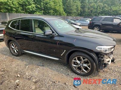 Czwarte zdjęcie samochodu z boku: 2021 BMW X3 XDRIVE30I VIN:5UXTY5C02M9E84805 - miniatura