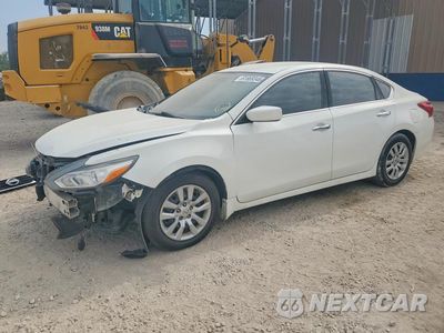 2017 NISSAN ALTIMA 2.5 S 1N4AL3AP3HN348243 - główne zdjęcie licytacji z USA - miniatura