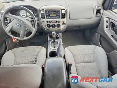 Zdjęcie 8 z 14 samochodu: 2005 FORD ESCAPE XLT VIN:1FMYU93165DA03545 - miniatura
