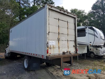 Drugie zdjęcie samochodu z przodu: 2016 FREIGHTLINER BUSINESS CLASS M2 BOX TRUCK VIN:1FVACWDT4GHHF4357 - miniatura