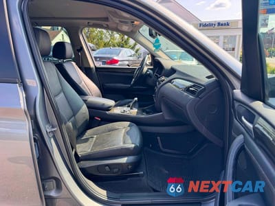Piąte zdjęcie samochodu w środku: 2013 BMW X3 XDRIVE35I VIN:5UXWX7C53DL981529 - miniatura