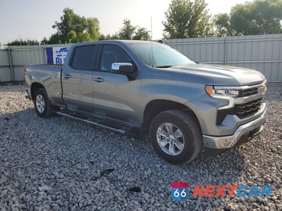 Czwarte zdjęcie samochodu z boku: 2026 CHEVROLET SILVERADO K1500 LT VIN:1GCUKDED5TZ296194 - miniatura