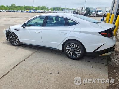 Drugie zdjęcie samochodu z przodu: 2025 HYUNDAI SONATA HYBRID SEL VIN:KMHL34JJ8SA104697 - miniatura