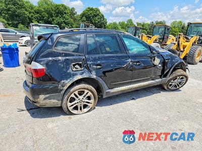 Trzecie zdjęcie samochodu z tyłu: 2008 BMW X3 3.0SI VIN:WBXPC93458WJ12085 - miniatura