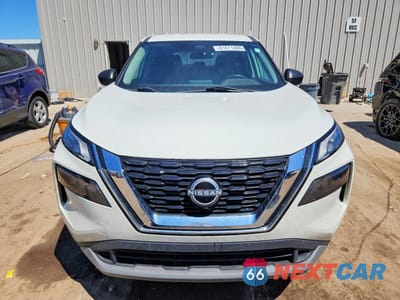 Piąte zdjęcie samochodu w środku: 2023 NISSAN ROGUE S VIN:5N1BT3AA0PC856735 - miniatura