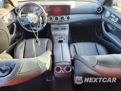 Zdjęcie 8 z 12 samochodu: 2018 MERCEDES-BENZ E 300 VIN:WDDZF4JB1JA319812 - miniatura