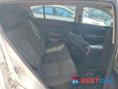 Zdjęcie 11 z 13 samochodu: 2017 KIA SPORTAGE LX VIN:KNDPM3ACXH7214042 - miniatura