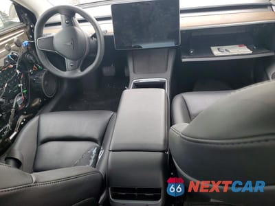 Zdjęcie 8 z 12 samochodu: 2023 TESLA MODEL 3 VIN:5YJ3E1EA2PF506821 - miniatura