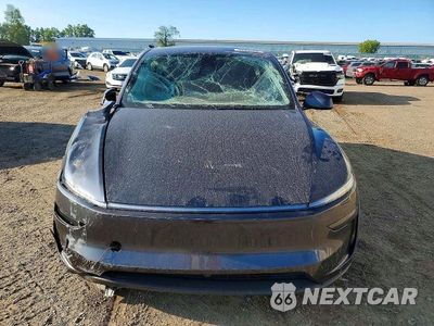 Piąte zdjęcie samochodu w środku: 2026 TESLA MODEL Y VIN:7SAYGDEE0TA583301 - miniatura