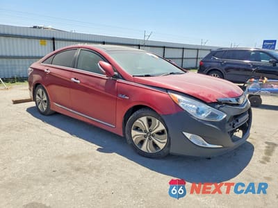Czwarte zdjęcie samochodu z boku: 2014 HYUNDAI SONATA HYBRID VIN:KMHEC4A41EA111806 - miniatura