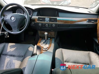 Zdjęcie 8 z 12 samochodu: 2007 BMW 530 XI VIN:WBANF73537CU24282 - miniatura