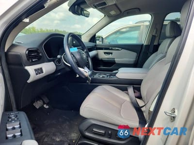Zdjęcie 7 z 13 samochodu: 2024 HONDA PILOT EXL VIN:5FNYG1H41RB006528 - miniatura