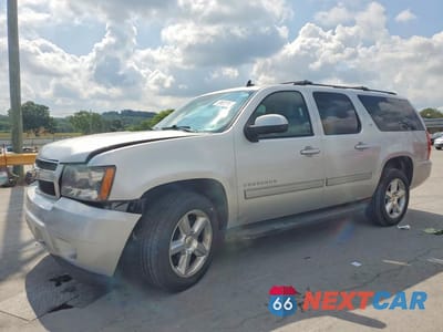 2011 CHEVROLET SUBURBAN K1500 LT 1GNSKJE35BR336180 - główne zdjęcie licytacji z USA - miniatura