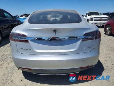 Zdjęcie 6 z 13 samochodu: 2013 TESLA MODEL S VIN:5YJSA1CN5DFP07170 - miniatura