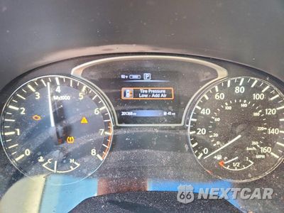 Zdjęcie 9 z 13 samochodu: 2017 NISSAN PATHFINDER SV VIN:5N1DR2MM8HC684544 - miniatura
