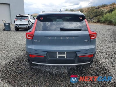 Zdjęcie 6 z 13 samochodu: 2021 VOLVO XC40 T5 MOMENTUM VIN:YV4162UK7M2466882 - miniatura