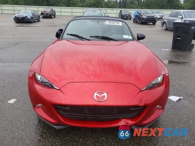 Piąte zdjęcie samochodu w środku: 2016 MAZDA MX-5 MIATA SPORT VIN:JM1NDAB71G0113847 - miniatura