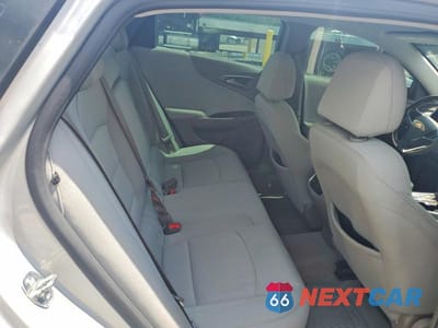 Zdjęcie 10 z 12 samochodu: 2020 CHEVROLET MALIBU LT VIN:1G1ZD5ST4LF072216 - miniatura