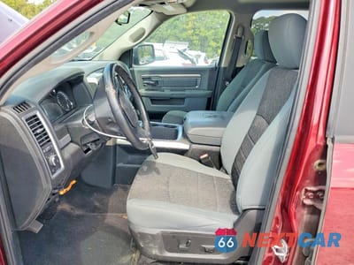 Zdjęcie 7 z 13 samochodu: 2019 RAM 1500 CLASSIC SLT VIN:1C6RR6LT5KS564117 - miniatura