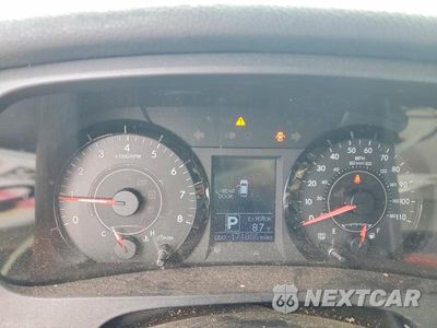 Zdjęcie 9 z 13 samochodu: 2016 TOYOTA SIENNA LE VIN:5TDKK3DC0GS737506 - miniatura
