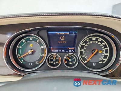 Zdjęcie 9 z 13 samochodu: 2014 BENTLEY FLYING SPUR VIN:SCBEC9ZA1EC094542 - miniatura