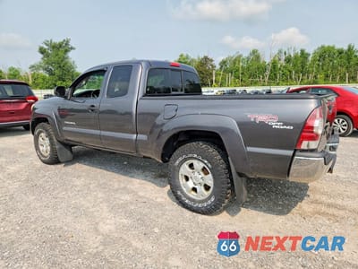 Drugie zdjęcie samochodu z przodu: 2010 TOYOTA TACOMA V6 VIN:5TEUU4EN8AZ715840 - miniatura