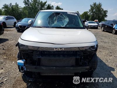 Piąte zdjęcie samochodu w środku: 2025 KIA SOUL LX VIN:KNDJ23AU6S7932215 - miniatura