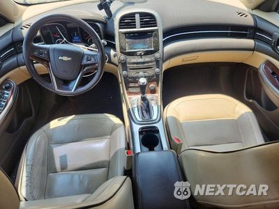 Zdjęcie 8 z 12 samochodu: 2013 CHEVROLET MALIBU 2LT VIN:1G11F5SRXDF163505 - miniatura