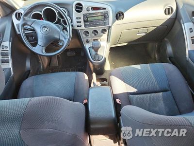 Zdjęcie 8 z 12 samochodu: 2006 TOYOTA MATRIX XR VIN:2T1LR32E96C563477 - miniatura