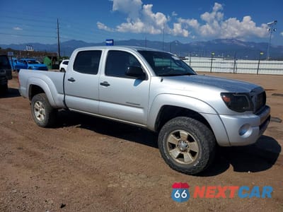 Czwarte zdjęcie samochodu z boku: 2007 TOYOTA TACOMA DOUBLE CAB LONG BED VIN:5TEMU52N37Z409499 - miniatura