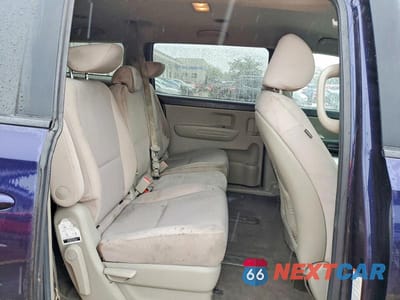 Zdjęcie 11 z 13 samochodu: 2019 KIA SEDONA LX VIN:KNDMB5C19K6538516 - miniatura