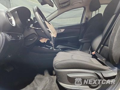 Zdjęcie 7 z 13 samochodu: 2023 KIA FORTE LXS VIN:3KPF24AD2PE694785 - miniatura