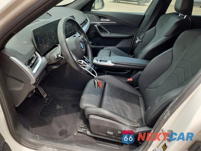 Zdjęcie 7 z 13 samochodu: 2026 B M W X SERIES X1 4D SUV 28I XDRIVE MSPORT VIN:WBX73EF03T5475906 - miniatura