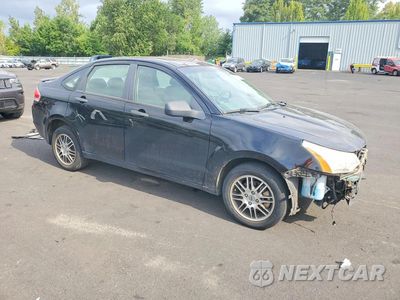 Czwarte zdjęcie samochodu z boku: 2011 FORD FOCUS SE VIN:1FAHP3FN9BW190910 - miniatura