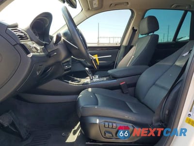Zdjęcie 7 z 13 samochodu: 2017 BMW X3 SDRIVE28I VIN:5UXWZ7C3XH0X39370 - miniatura