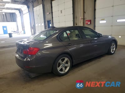 Trzecie zdjęcie samochodu z tyłu: 2013 BMW 328 XI SULEV VIN:WBA3B5C56DF590894 - miniatura