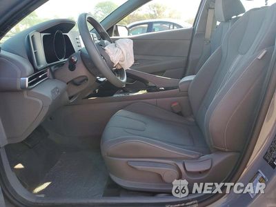 Zdjęcie 7 z 12 samochodu: 2023 HYUNDAI ELANTRA BLUE VIN:KMHLM4AJ4PU042721 - miniatura