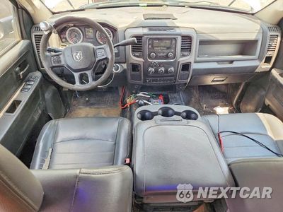 Zdjęcie 8 z 12 samochodu: 2018 RAM 3500 VIN:3C7WRTCJ2JG331667 - miniatura