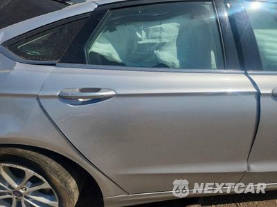 Zdjęcie 10 z 12 samochodu: 2019 FORD FUSION SE VIN:3FA6P0LU3KR143506 - miniatura